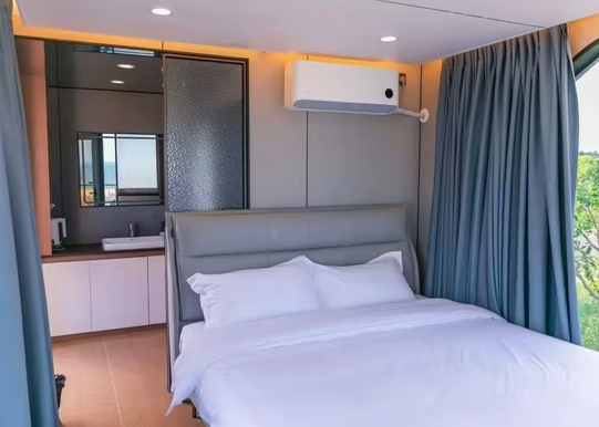 Ready to Move in 40 20 Foot Prefabricated Movable Modern Expandable Container House 2 3 4 5 Bedroom Prefab Villa Portable Home