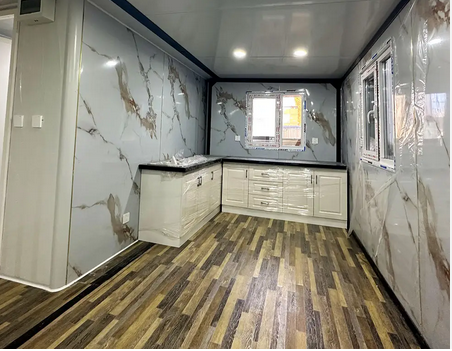 Ready Made 20Ft 40Ft Luxury Modern Prefab Villa Shipping Portable Expandable Container House 2 3 4 5 Bedroom Mobile Tiny Home